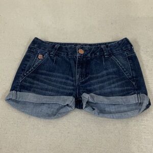 EUC woman’s EXPRESS blue jean shorts